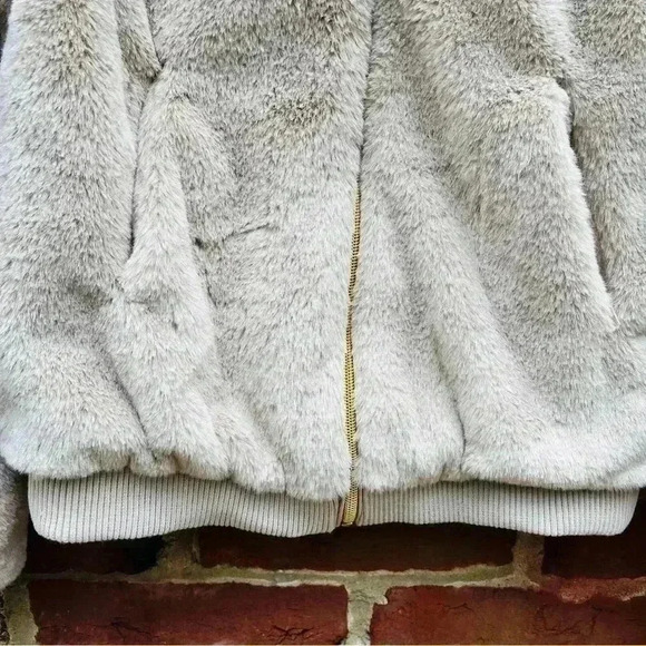 NWT Say What? Beige Faux-Fur Plush Bomber Zip Jacket Size XS - Picture 5 of 13